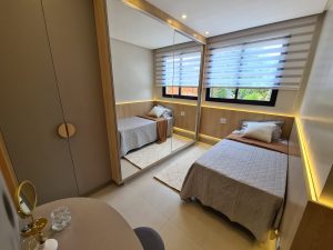 Suite-2-scaled